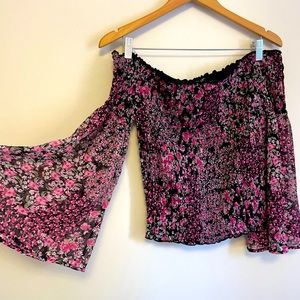 Venus nwot off the shoulder bell sleeve too